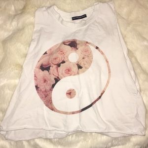 Brandy Melville muscle Tee